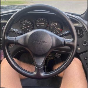 Meet your Posher, Josue